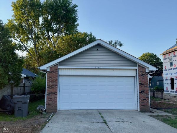 2702 E 56th Street, Indianapolis, IN 46220