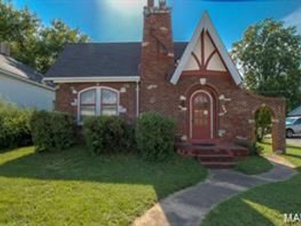 810 N Main Street , De Soto, MO 63020