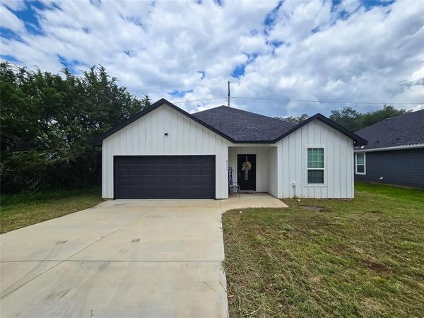 5111 San Marcos Court , Granbury, TX 76048