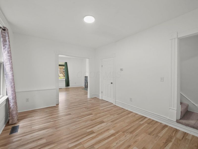 38 E Innis Avenue, Columbus, OH 43207 Photo 6