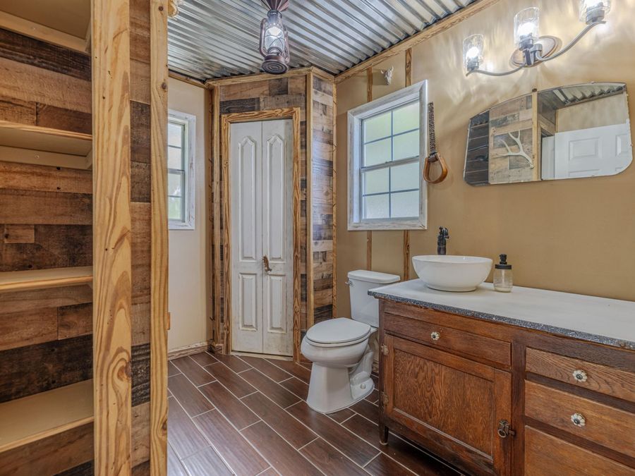 Property Image 39