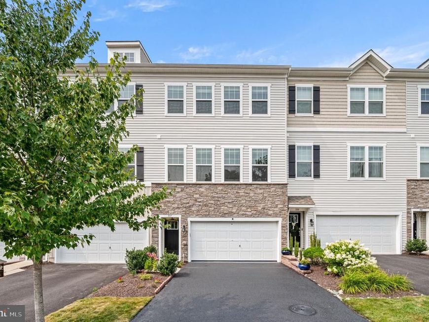 337 Dawson Place, Downingtown, PA 19335 Main Photo
