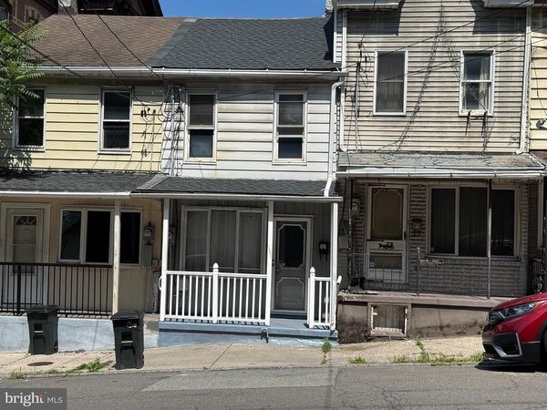 516 E NORWEGIAN STREET, POTTSVILLE, PA 17901