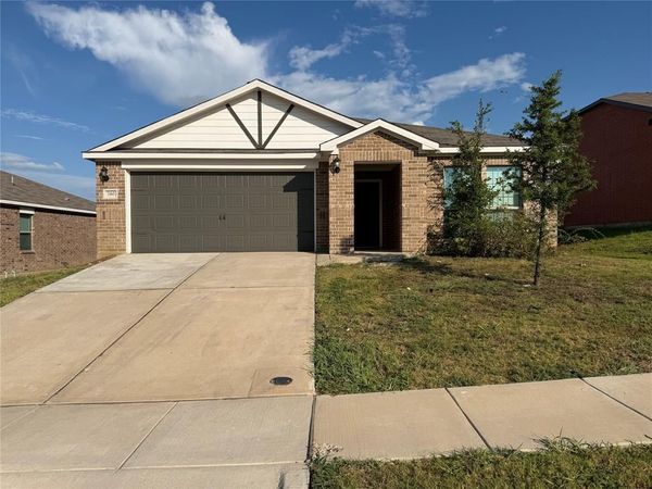 740 Saratoga Drive, Seagoville, TX 75159