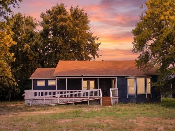 28300 County Road 2100, Kemp, TX 75143