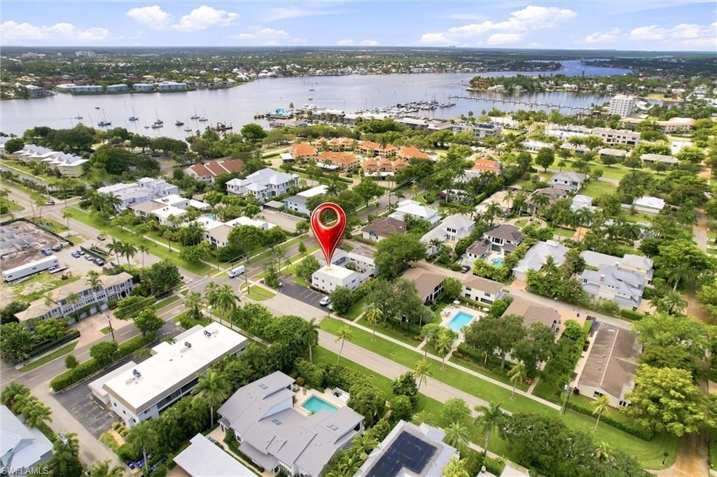 780 10th Ave S, Unit 1, Naples, FL 34102 Photo