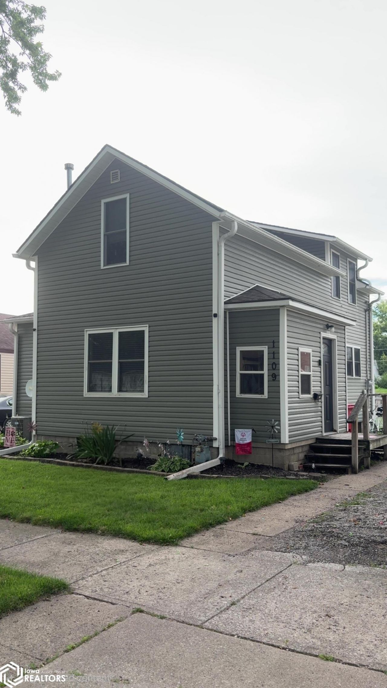 1109 1st Street, Webster City, IA 50595 Main Photo