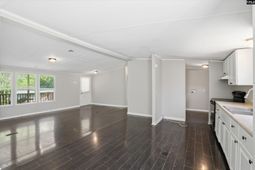 842 Links Court photo 4