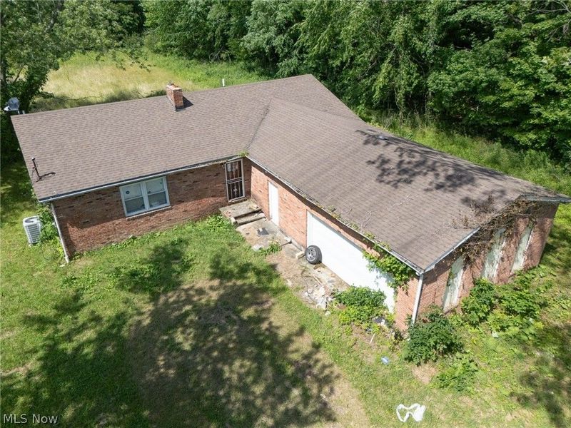 17222 Reynolds Road, West Farmington, OH 44491 Photo 3