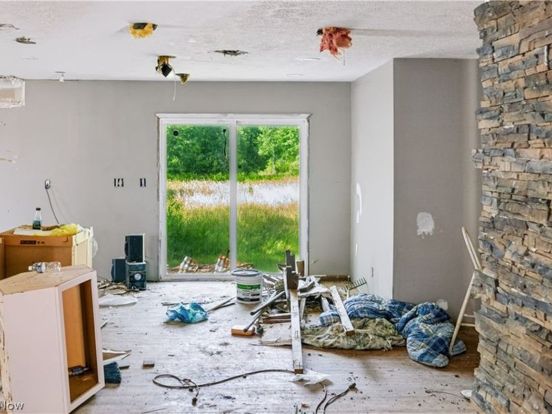 17222 Reynolds Road, West Farmington, OH 44491 Photo 7
