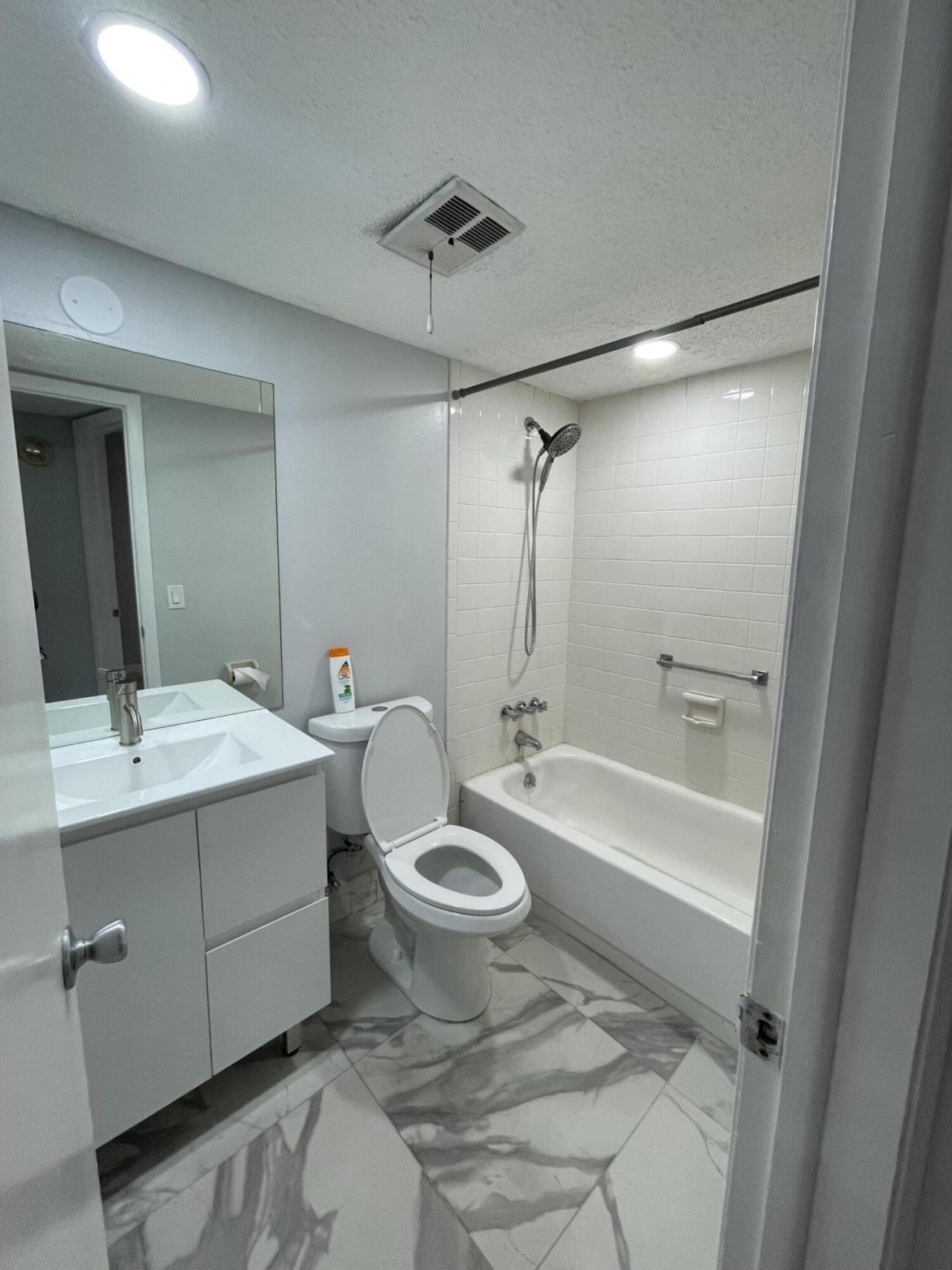 5980 NW 64th Avenue, Unit 203, Tamarac, FL 33319 Photo