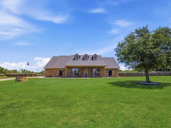 122 Eagle Pass Lane , Weatherford, TX 76087