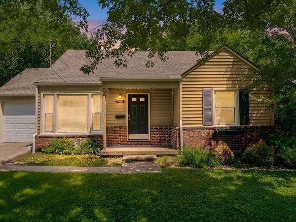 7433 Lamar Avenue, Overland Park, KS 66204