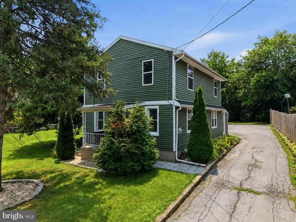 1104 OLD SWEDE ROAD, DOUGLASSVILLE, PA 19518