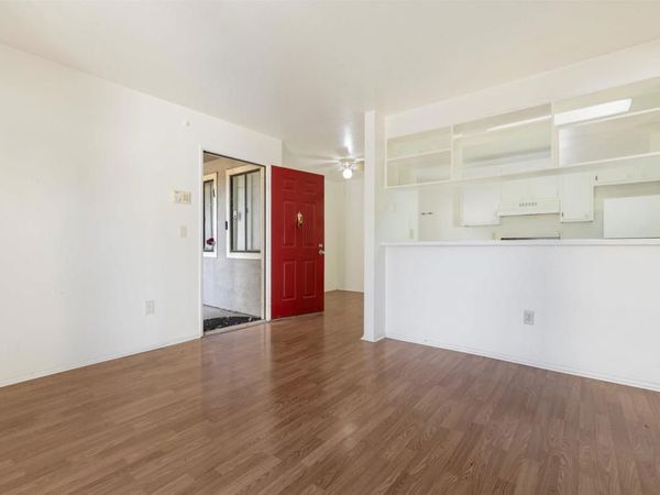 5 Lancaster Cir, Unit 121, Bay Point, CA 94565