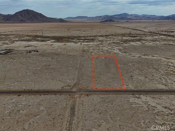 746 Lake Street, Lucerne Valley, CA 92356