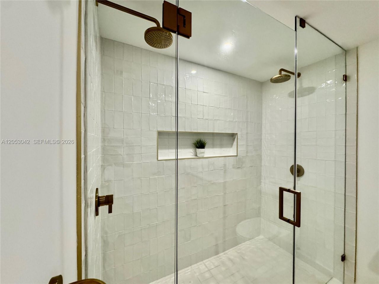 90 NE 32 St, Unit 613, Miami, FL 33137 Photo