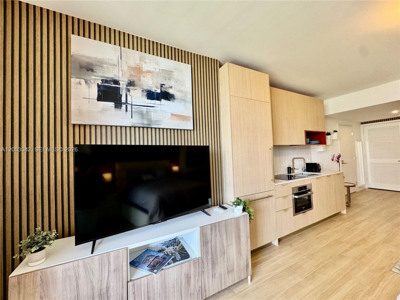 90 NE 32 St, Unit 613, Miami, FL 33137 Photo
