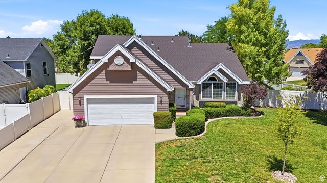 1478 W Crosspark Dr, Taylorsville, UT 84123 Main Photo