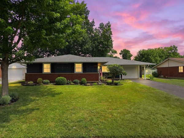 5555 Copenhagen Drive , Westerville, OH 43081