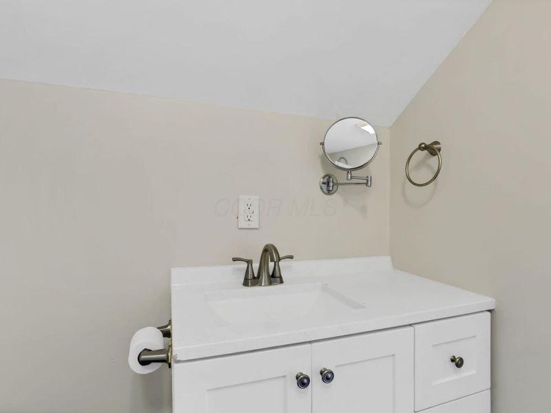 500 Eldridge Avenue, Columbus, OH 43203 Photo 38