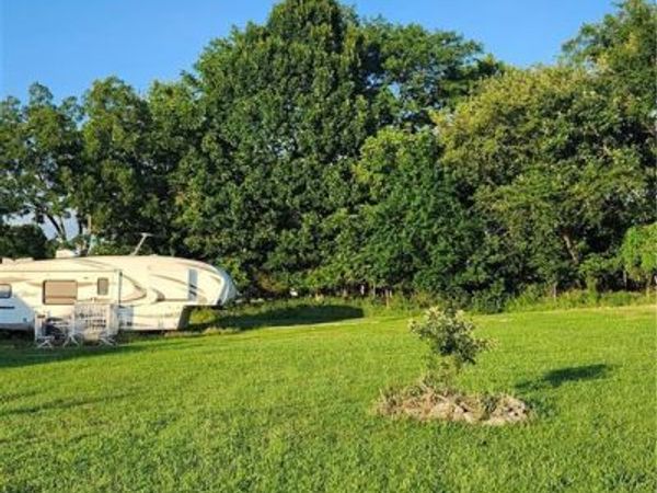 6 Quail Lane, Linn Valley, KS 66040