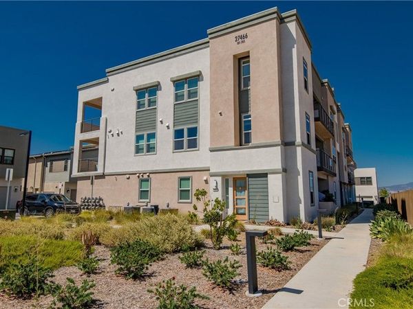 27466 Mercantile Court, Unit 203, Valencia, CA 91381