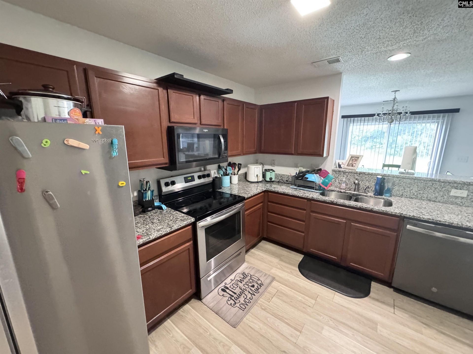 268 Foxport Drive  Photo 8