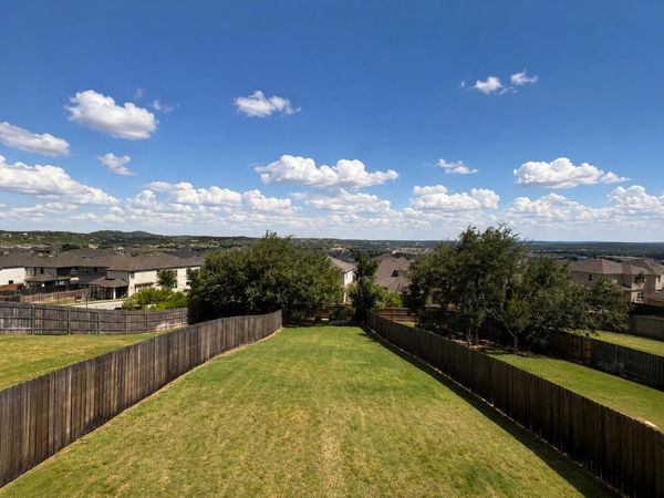 8109 Copper Prairie BND, Lago Vista, TX 78645