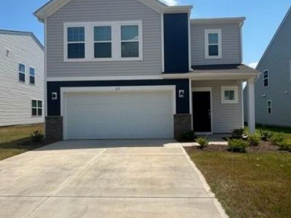 212 Brentwood Drive , Statesville, NC 28625