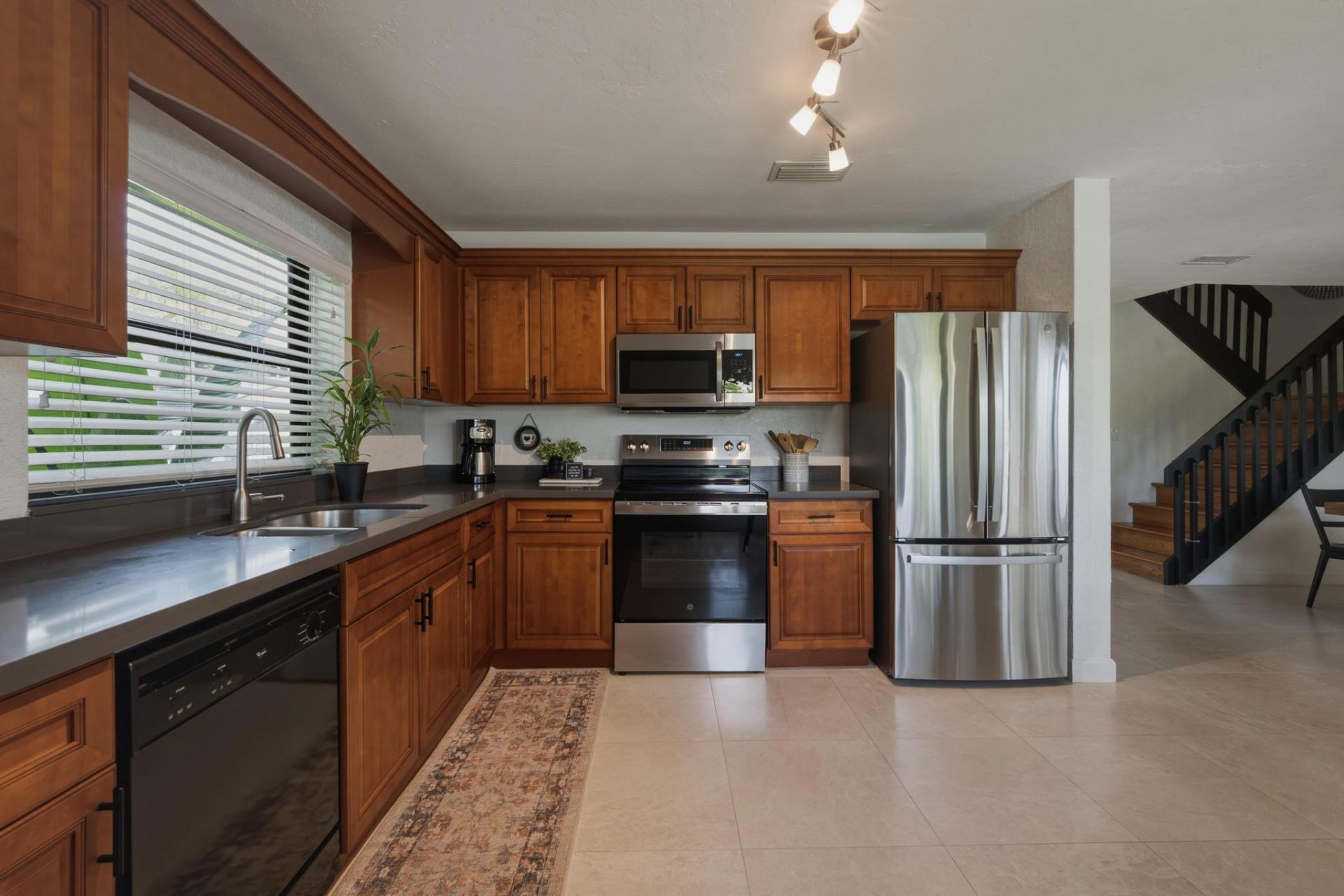 9014 Vineyard Lake Drive, Plantation, FL 33324 Photo