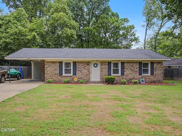 1180 Pine Street , Covington, TN 38019