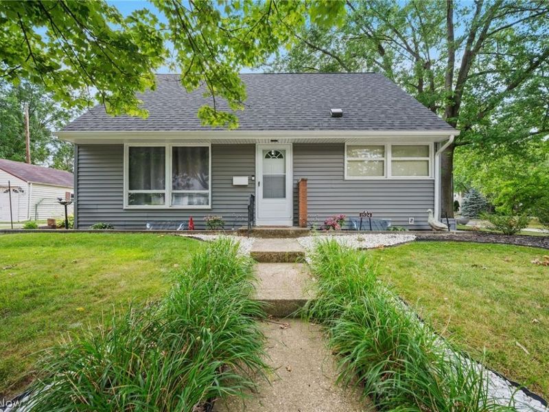 1524 Bancroft Street, Cuyahoga Falls, OH 44221 Photo 1