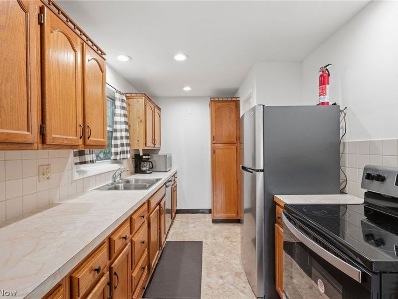 1524 Bancroft Street, Cuyahoga Falls, OH 44221 Photo 11