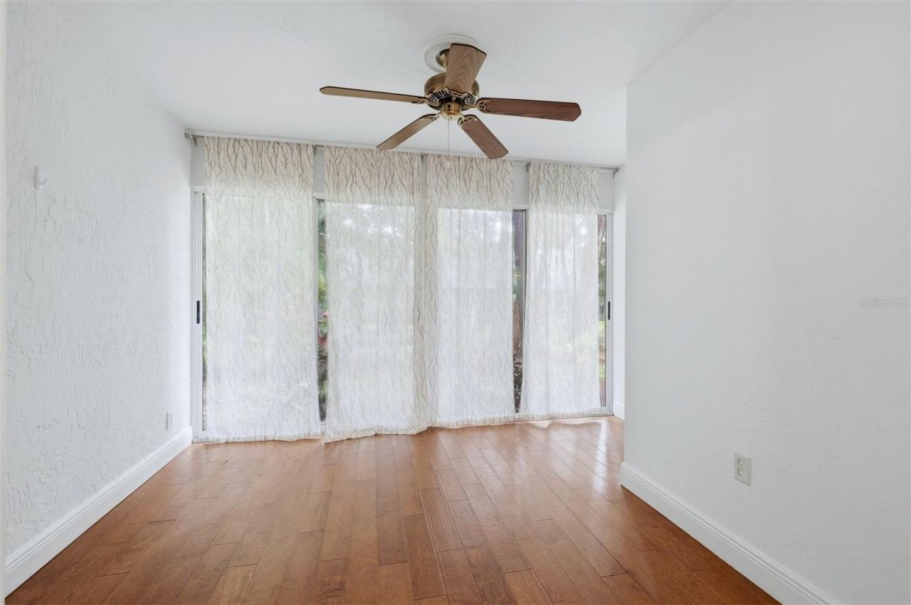 5273 Villa Majorca Court, Unit 25, Sarasota, FL 34235 Photo