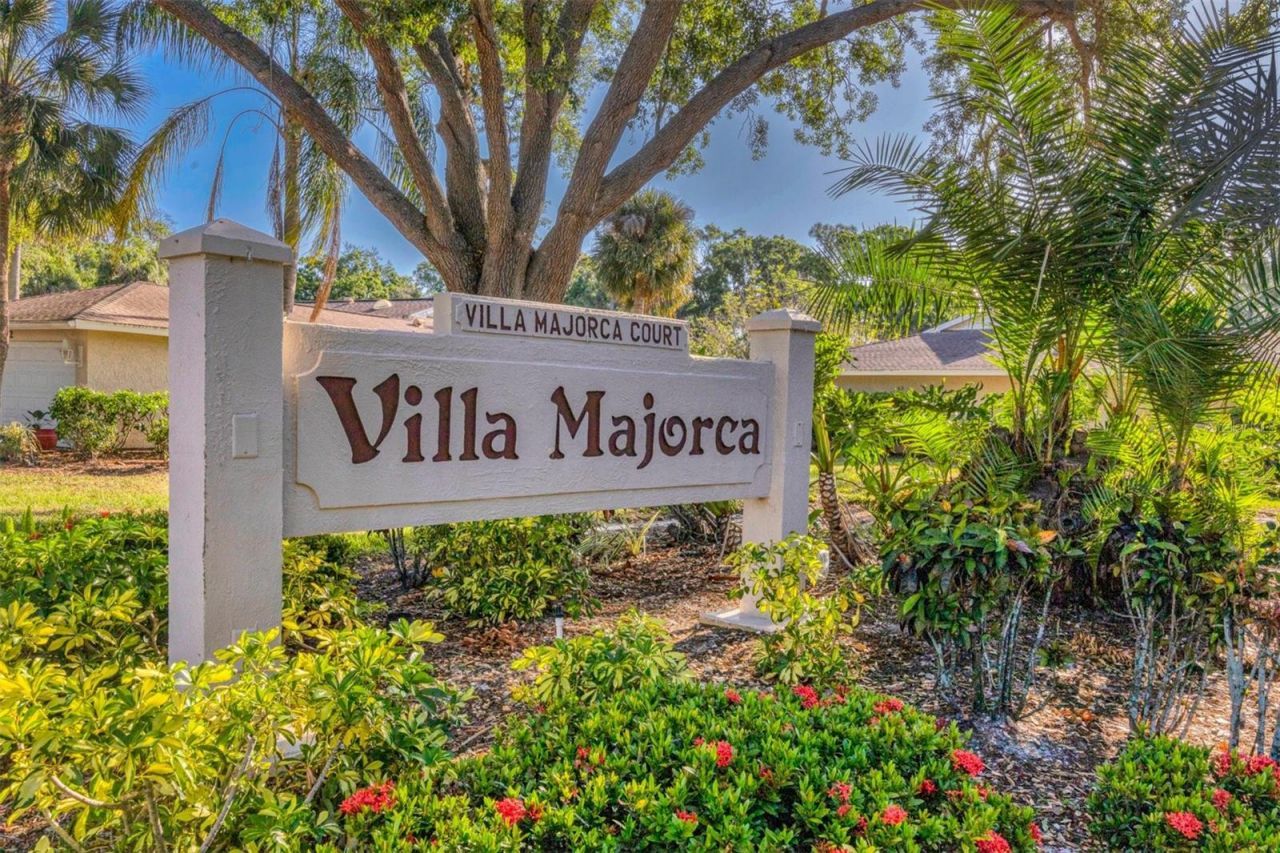 5273 Villa Majorca Court, Unit 25, Sarasota, FL 34235 Photo