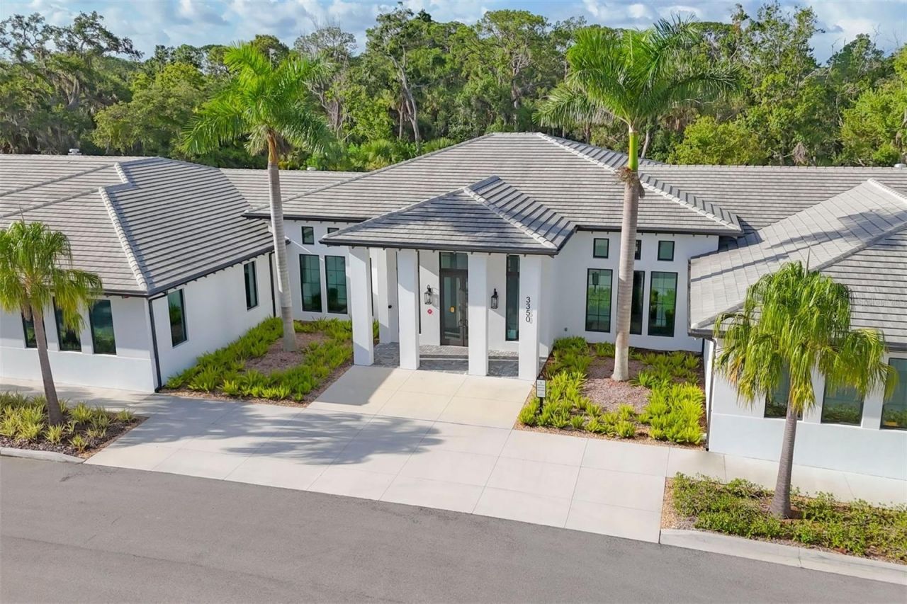 5273 Villa Majorca Court, Unit 25, Sarasota, FL 34235 Photo