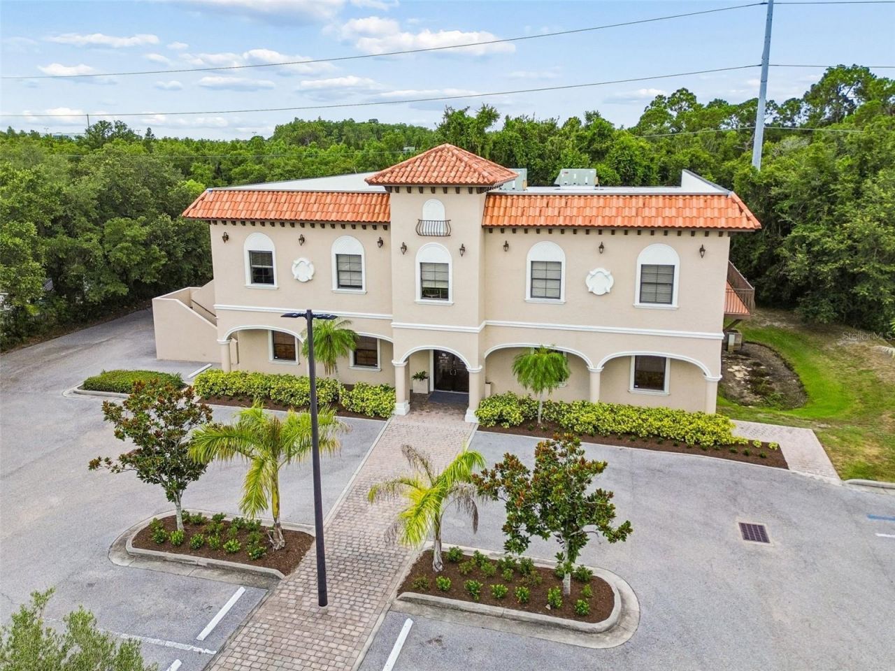6730 W Linebaugh Avenue, Tampa, FL 33625 Photo