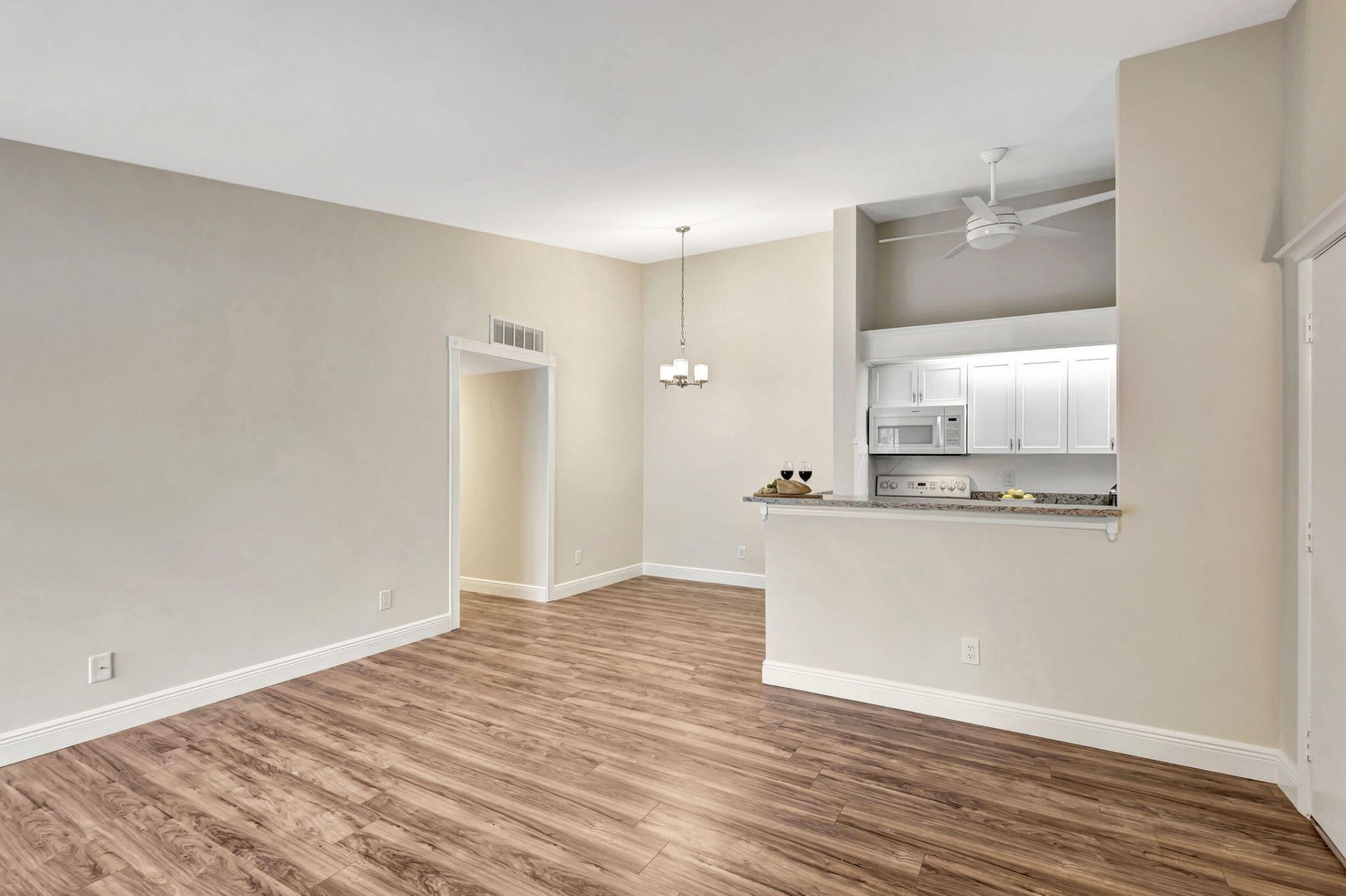 1109 Duncan Circle, Unit 201, Palm Beach Gardens, FL 33418 Photo