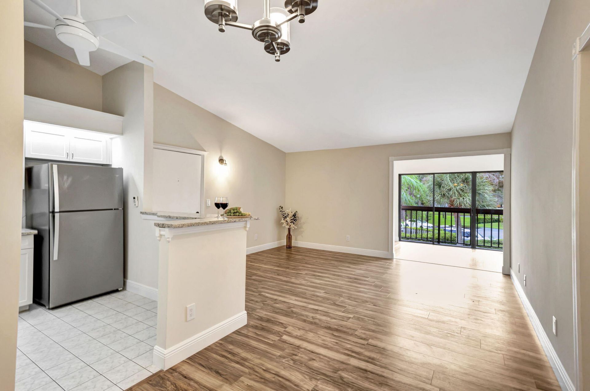 1109 Duncan Circle, Unit 201, Palm Beach Gardens, FL 33418 Photo