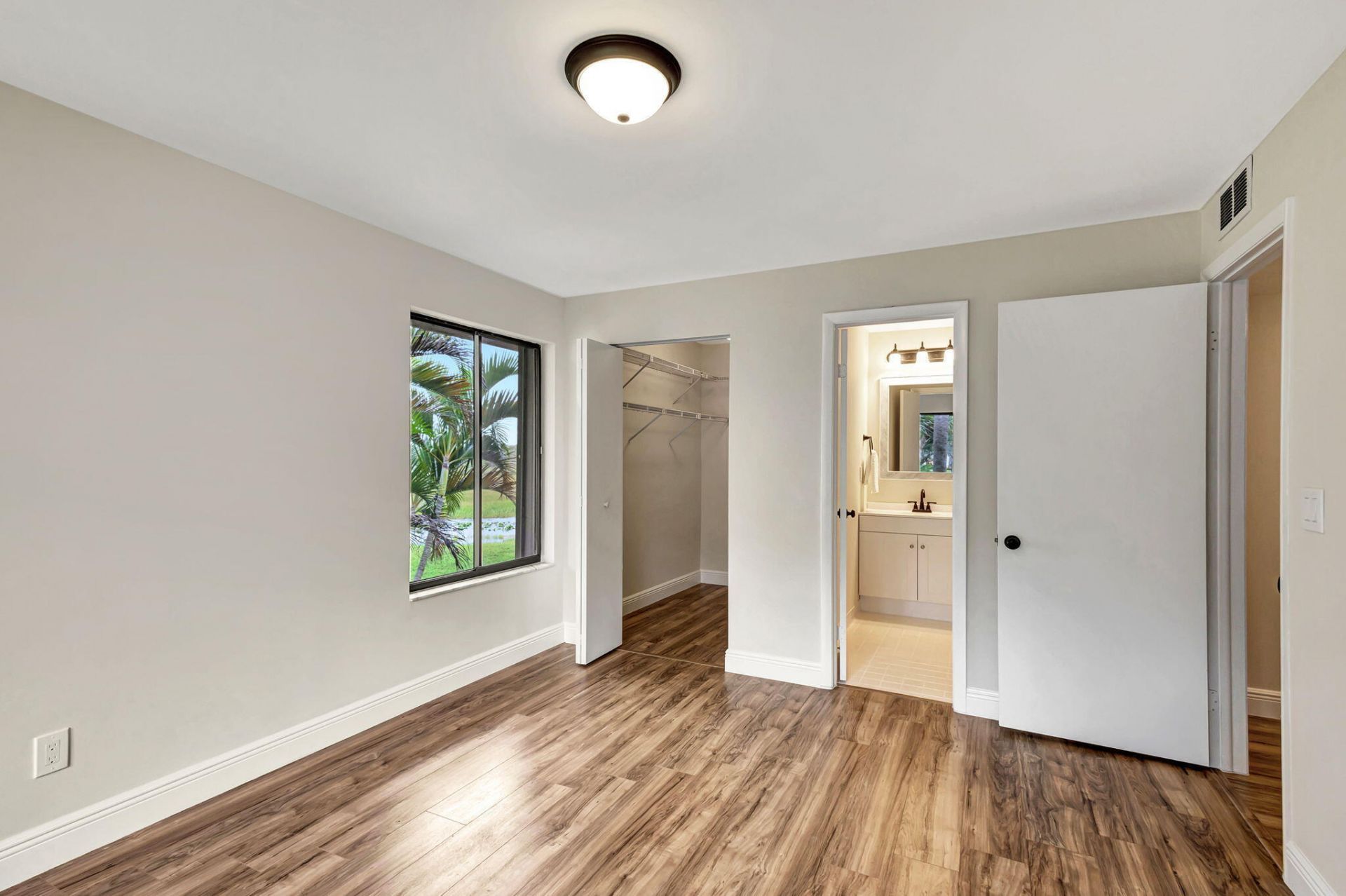 1109 Duncan Circle, Unit 201, Palm Beach Gardens, FL 33418 Photo