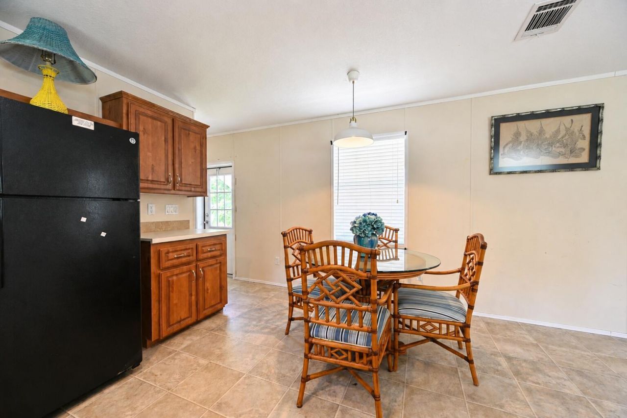 8137 SW Wildwood Drive, Stuart, FL 34997 Photo