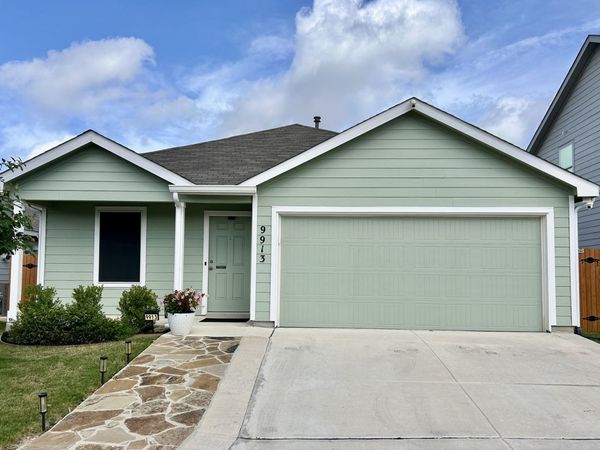 9913 Dicket Mead, San Antonio, TX 78254
