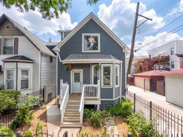 3123 W Cortland Street , Chicago, IL 60647