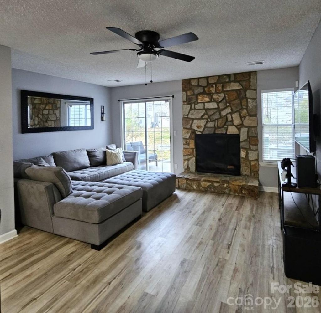 8291 Golf Ridge Drive, Charlotte, NC 28277 Main Photo