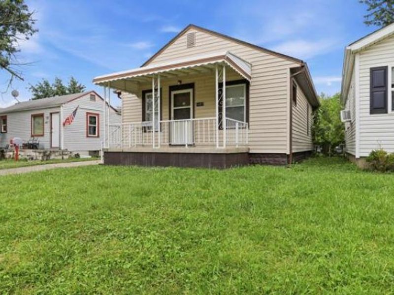 2487 Azelda Street , Columbus, OH 43211 Photo 2