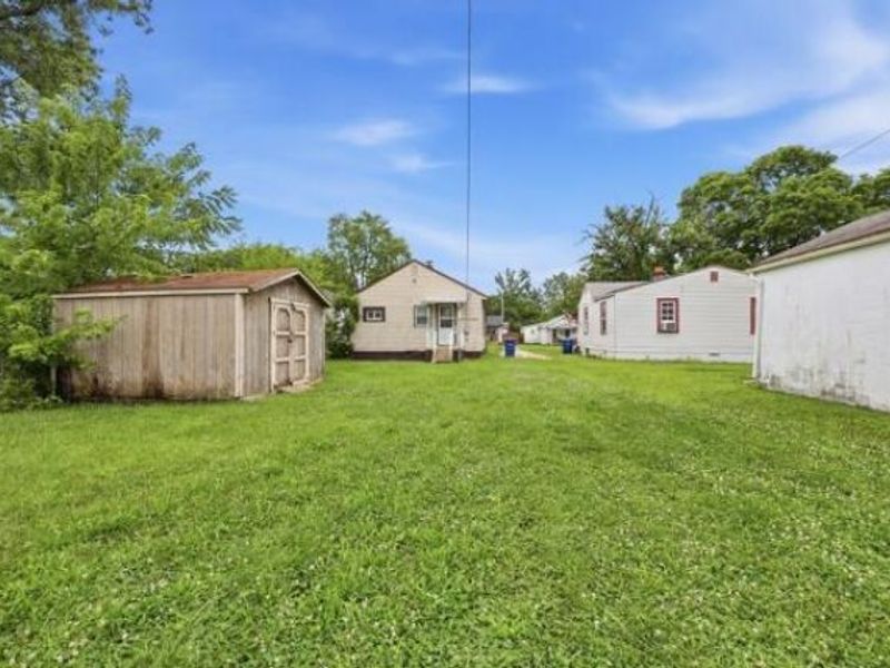 2487 Azelda Street , Columbus, OH 43211 Photo 24