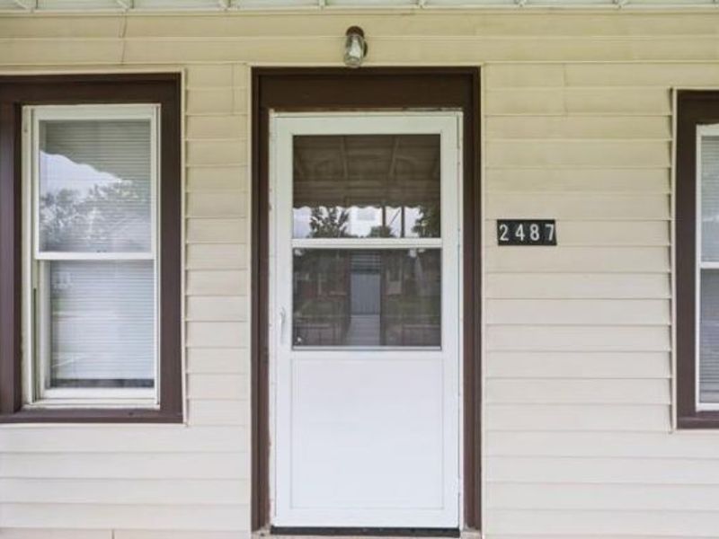 2487 Azelda Street , Columbus, OH 43211 Photo 8