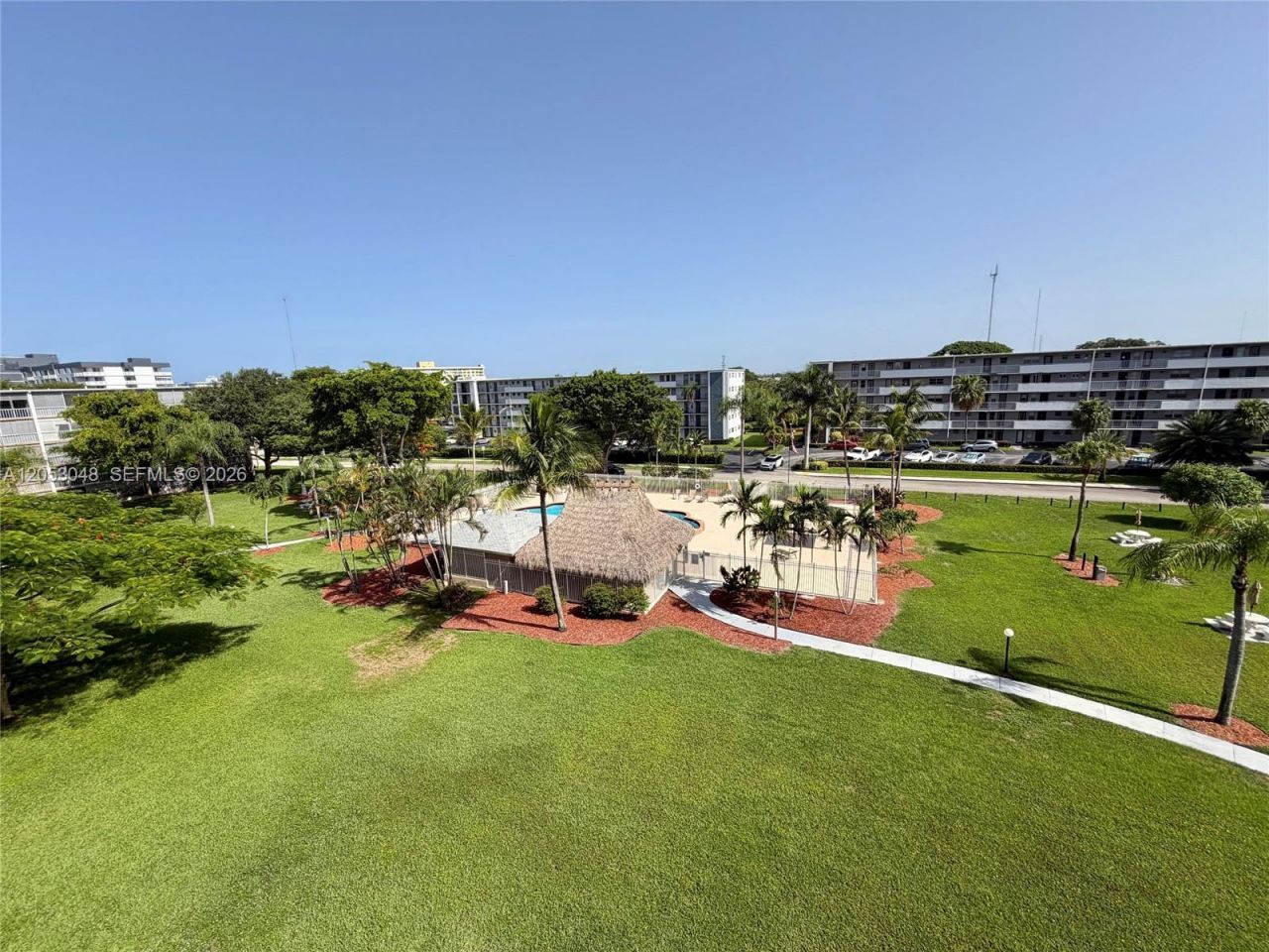 4700 Washington St, Unit 502, Hollywood, FL 33021 Photo