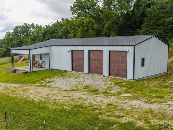 11916 Brainerd Lane , Crocker, MO 65452